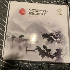 COPY - Jeeba 3 piece pizza grilling set! Coming in hot